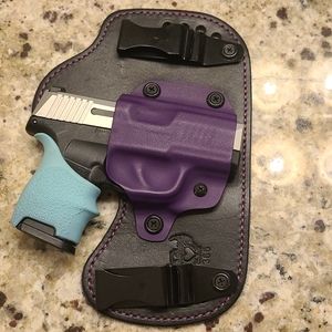 Flashbang Ava holster for a p365
